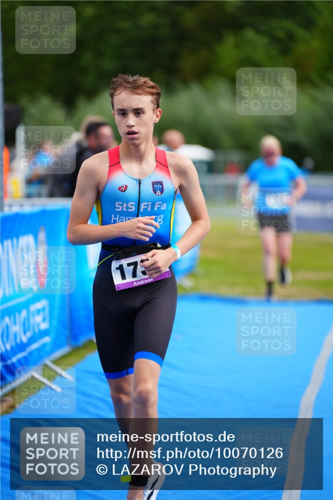 30.08.2026 - Elbe Triathlon Hamburg LAZAROV Photography http://msf.ph/oto/10070126 30.08.2026 12:47:00 Ziel 1684, 1732 meine-sportfotos.de