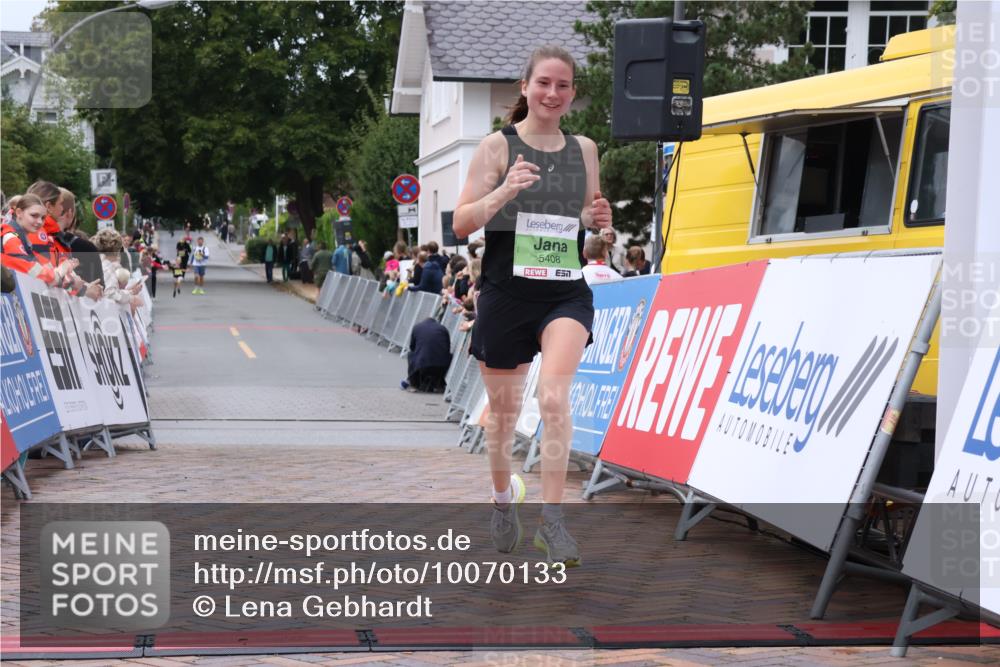 30.08.2026 - Blankeneser Heldenlauf Lena Gebhardt http://msf.ph/oto/10070133 30.08.2026 10:06:14 Ziel 5408 meine-sportfotos.de