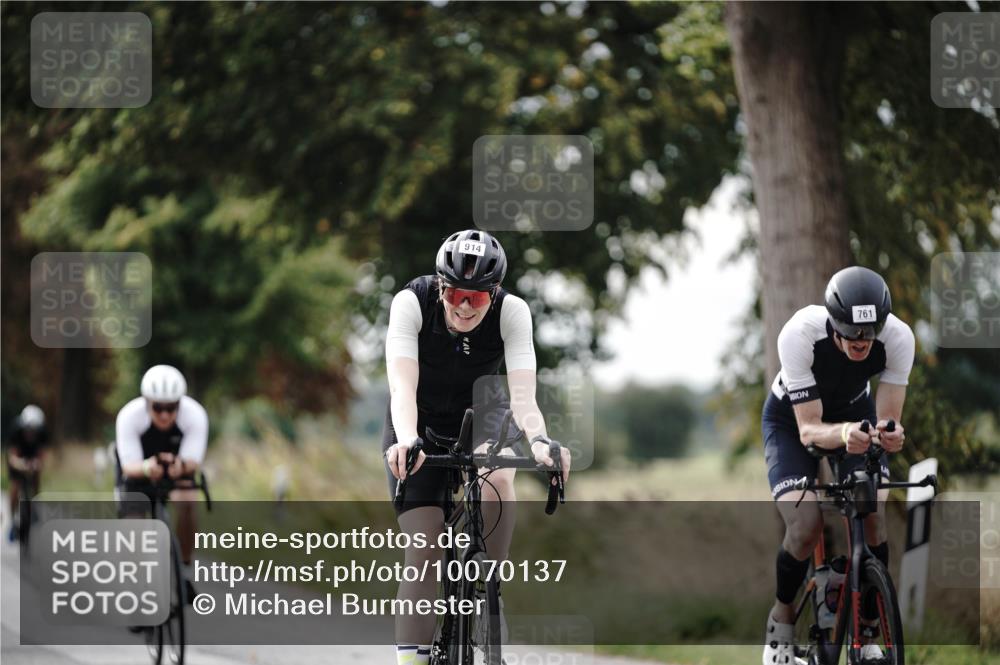 30.08.2026 - Elbe Triathlon Hamburg Michael Burmester http://msf.ph/oto/10070137 30.08.2026 09:52:27 Radfahren 500, 668, 714, 732, 761, 828, 849, 867, 871, 889, 903, 914 meine-sportfotos.de