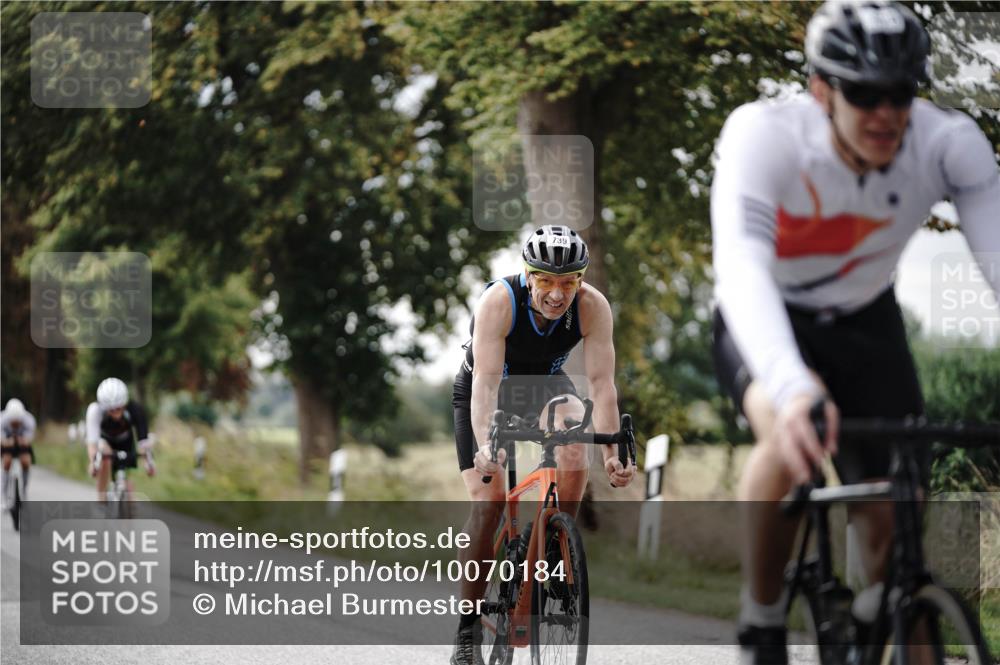 30.08.2026 - Elbe Triathlon Hamburg Michael Burmester http://msf.ph/oto/10070184 30.08.2026 09:52:42 Radfahren 386, 425, 428, 739, 789, 834 meine-sportfotos.de