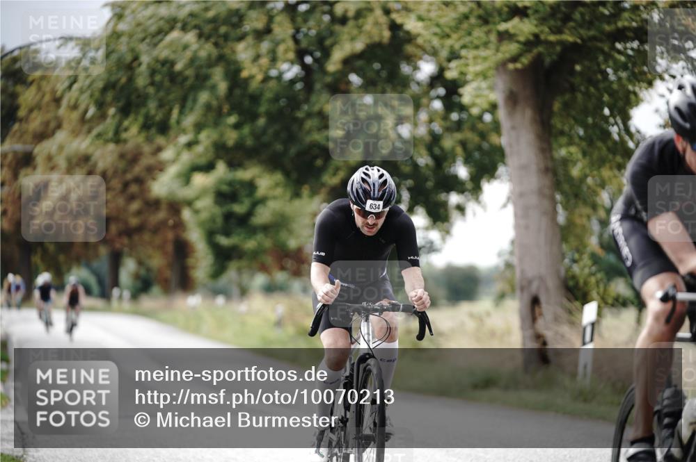 30.08.2026 - Elbe Triathlon Hamburg Michael Burmester http://msf.ph/oto/10070213 30.08.2026 09:52:58 Radfahren 392, 634, 663, 721, 791, 836, 908 meine-sportfotos.de