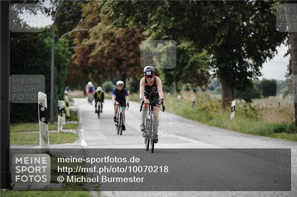 30.08.2026 - Elbe Triathlon Hamburg Michael Burmester http://msf.ph/oto/10070218 30.08.2026 09:53:02 Radfahren 364, 392, 836 meine-sportfotos.de