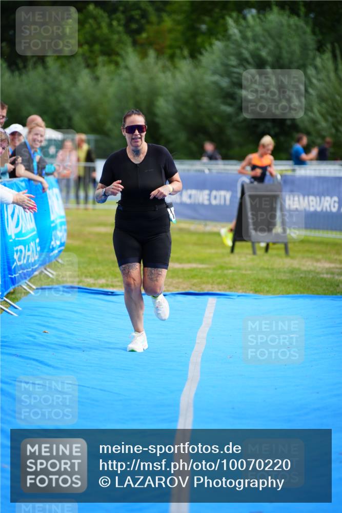 30.08.2026 - Elbe Triathlon Hamburg LAZAROV Photography http://msf.ph/oto/10070220 30.08.2026 12:48:02 Ziel 1642, 1730 meine-sportfotos.de