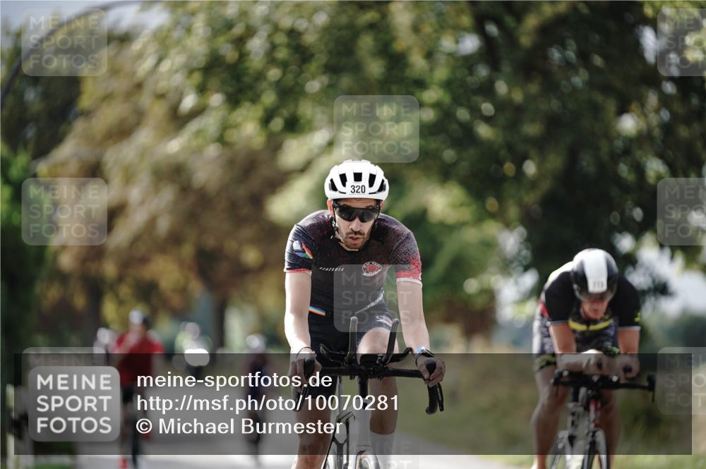 30.08.2026 - Elbe Triathlon Hamburg Michael Burmester http://msf.ph/oto/10070281 30.08.2026 09:53:39 Radfahren 320, 435, 516, 575, 773, 965, 1897 meine-sportfotos.de
