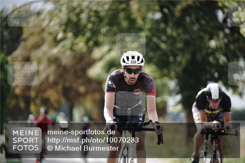 30.08.2026 - Elbe Triathlon Hamburg Michael Burmester http://msf.ph/oto/10070283 30.08.2026 09:53:40 Radfahren 320, 516, 575, 773, 965, 1897 meine-sportfotos.de