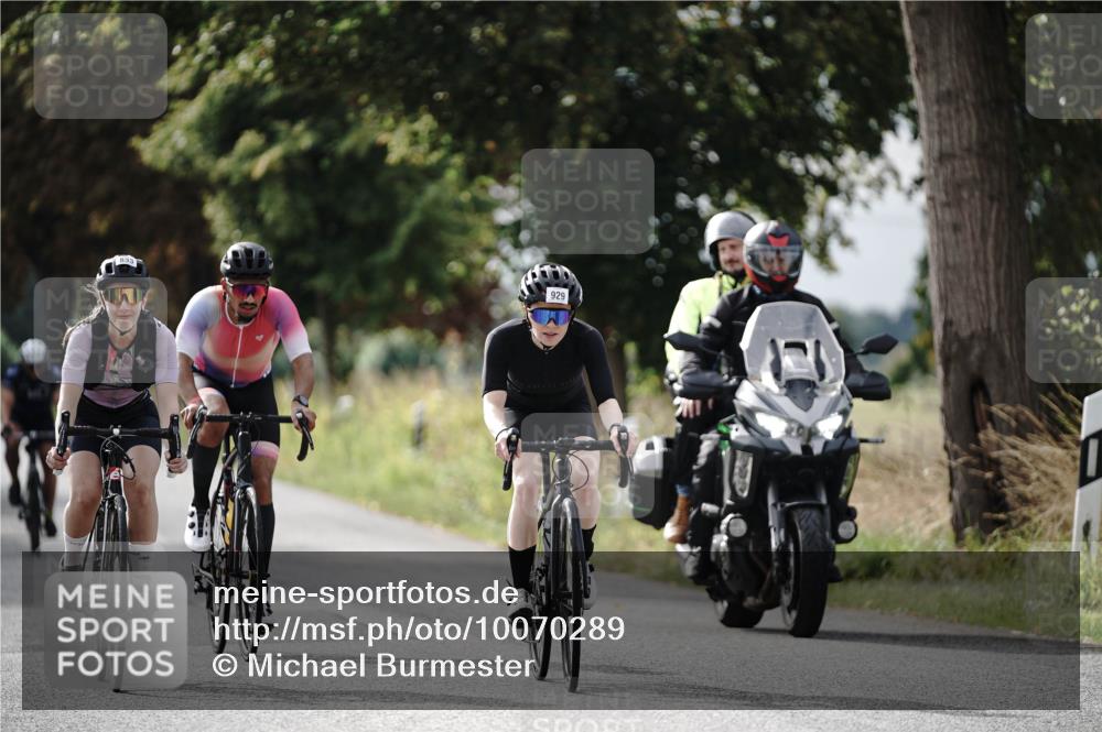 30.08.2026 - Elbe Triathlon Hamburg Michael Burmester http://msf.ph/oto/10070289 30.08.2026 09:53:48 Radfahren 632, 642, 833, 929 meine-sportfotos.de