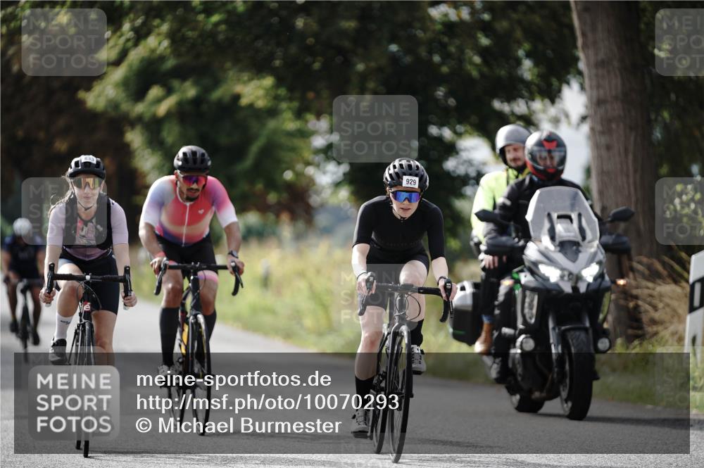 30.08.2026 - Elbe Triathlon Hamburg Michael Burmester http://msf.ph/oto/10070293 30.08.2026 09:53:48 Radfahren 632, 642, 833, 929 meine-sportfotos.de
