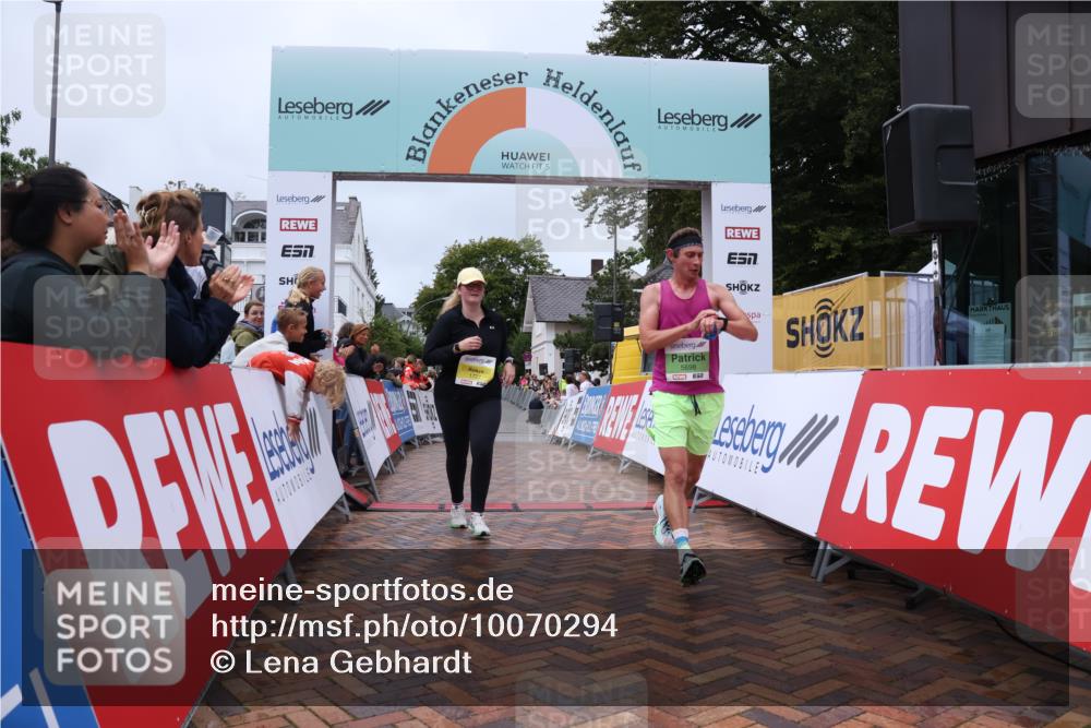 30.08.2026 - Blankeneser Heldenlauf Lena Gebhardt http://msf.ph/oto/10070294 30.08.2026 10:06:51 Ziel 1727, 5698 meine-sportfotos.de