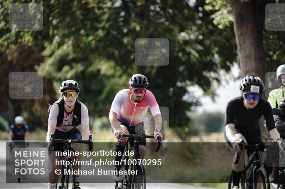 30.08.2026 - Elbe Triathlon Hamburg Michael Burmester http://msf.ph/oto/10070295 30.08.2026 09:53:49 Radfahren 531, 632, 642, 833, 929 meine-sportfotos.de