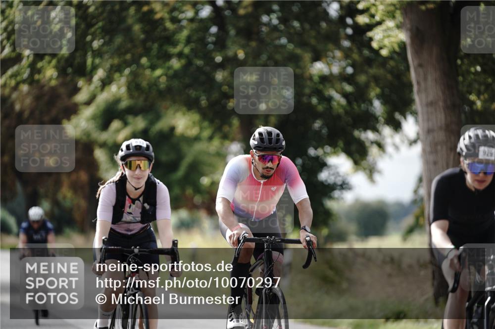 30.08.2026 - Elbe Triathlon Hamburg Michael Burmester http://msf.ph/oto/10070297 30.08.2026 09:53:49 Radfahren 531, 632, 642, 833, 929 meine-sportfotos.de