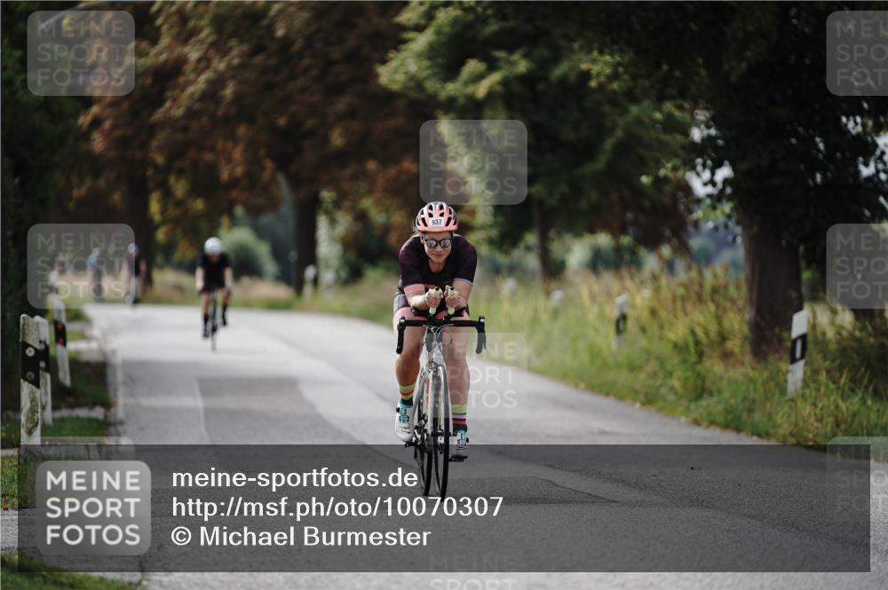 30.08.2026 - Elbe Triathlon Hamburg Michael Burmester http://msf.ph/oto/10070307 30.08.2026 09:53:58 Radfahren 531, 813, 937 meine-sportfotos.de