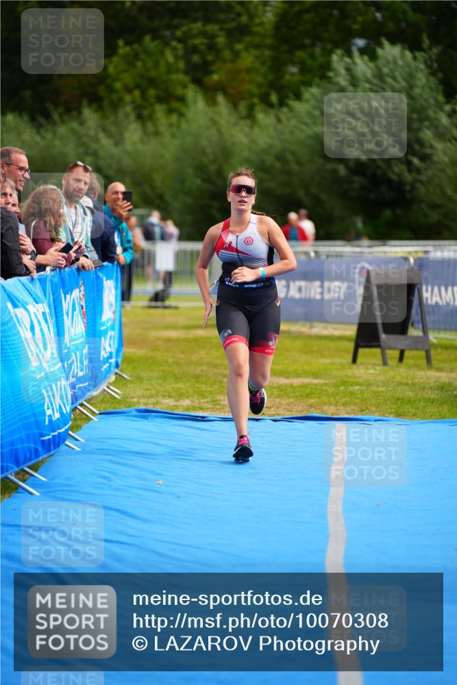 30.08.2026 - Elbe Triathlon Hamburg LAZAROV Photography http://msf.ph/oto/10070308 30.08.2026 12:51:53 Ziel 1759 meine-sportfotos.de