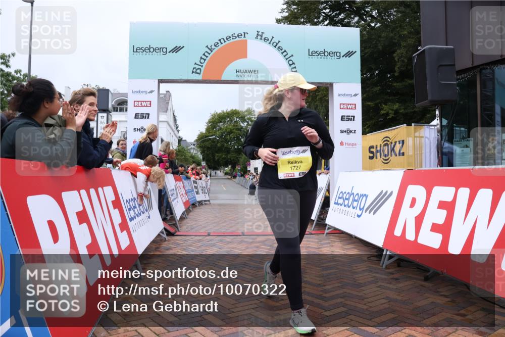 30.08.2026 - Blankeneser Heldenlauf Lena Gebhardt http://msf.ph/oto/10070322 30.08.2026 10:06:53 Ziel 1727, 5698 meine-sportfotos.de