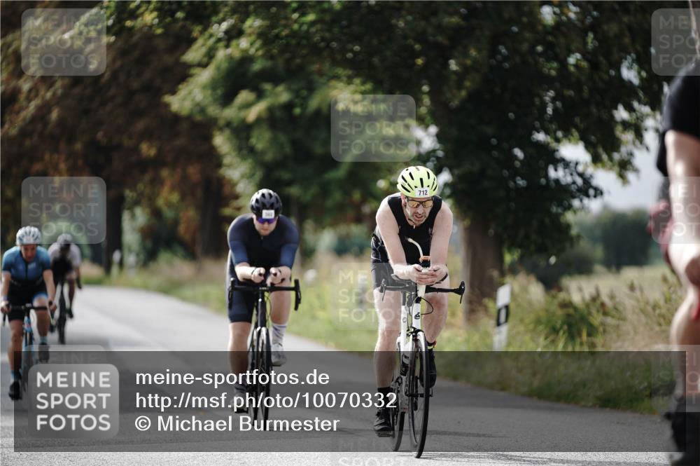 30.08.2026 - Elbe Triathlon Hamburg Michael Burmester http://msf.ph/oto/10070332 30.08.2026 09:54:15 Radfahren 362, 408, 497, 537, 560, 710, 712 meine-sportfotos.de