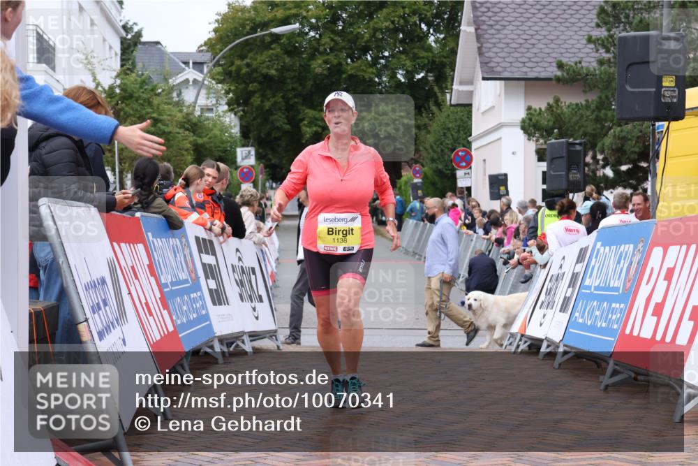 30.08.2026 - Blankeneser Heldenlauf Lena Gebhardt http://msf.ph/oto/10070341 30.08.2026 10:07:53 Ziel 1138 meine-sportfotos.de