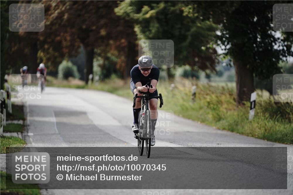 30.08.2026 - Elbe Triathlon Hamburg Michael Burmester http://msf.ph/oto/10070345 30.08.2026 09:54:24 Radfahren 563 meine-sportfotos.de
