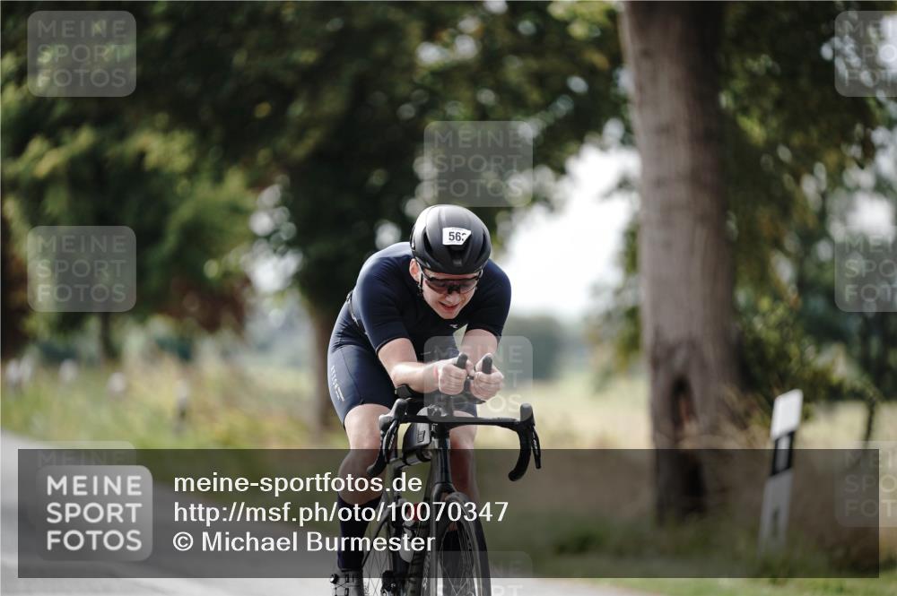 30.08.2026 - Elbe Triathlon Hamburg Michael Burmester http://msf.ph/oto/10070347 30.08.2026 09:54:25 Radfahren 529, 563 meine-sportfotos.de
