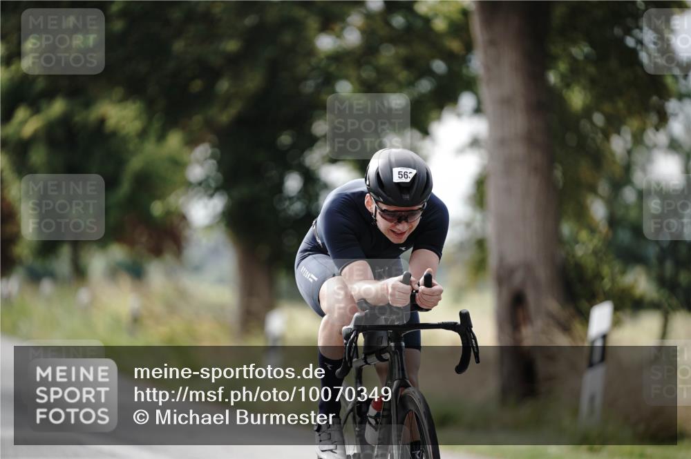 30.08.2026 - Elbe Triathlon Hamburg Michael Burmester http://msf.ph/oto/10070349 30.08.2026 09:54:25 Radfahren 529, 563 meine-sportfotos.de