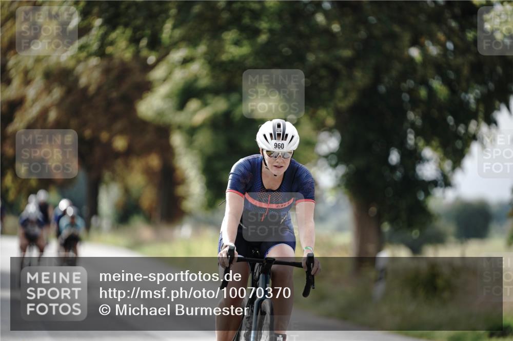 30.08.2026 - Elbe Triathlon Hamburg Michael Burmester http://msf.ph/oto/10070370 30.08.2026 09:54:41 Radfahren 648, 711, 856, 911, 960 meine-sportfotos.de