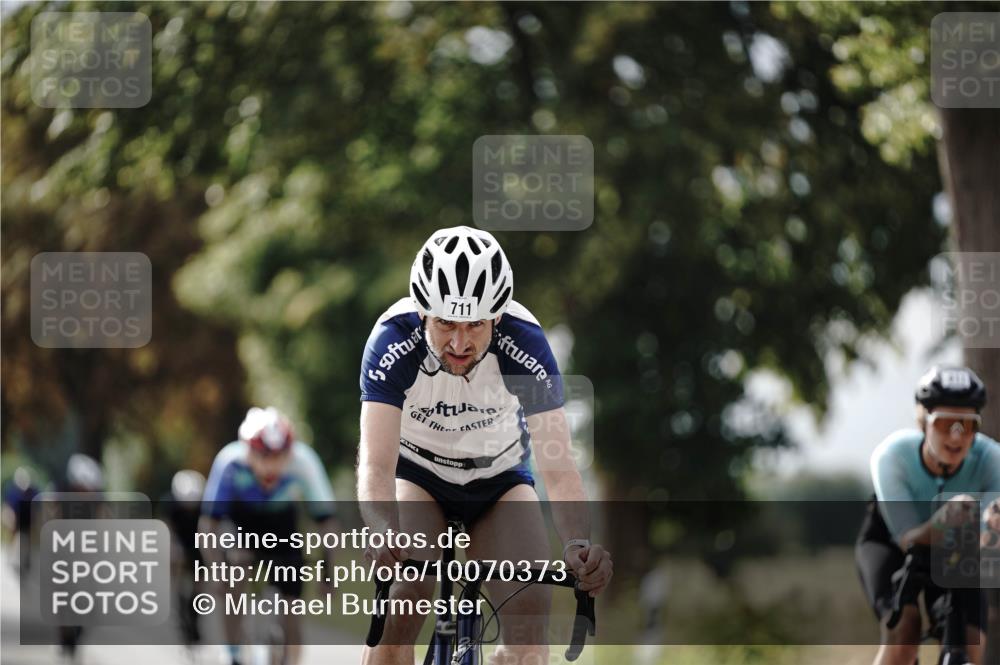 30.08.2026 - Elbe Triathlon Hamburg Michael Burmester http://msf.ph/oto/10070373 30.08.2026 09:54:45 Radfahren 400, 418, 541, 583, 648, 711, 911 meine-sportfotos.de