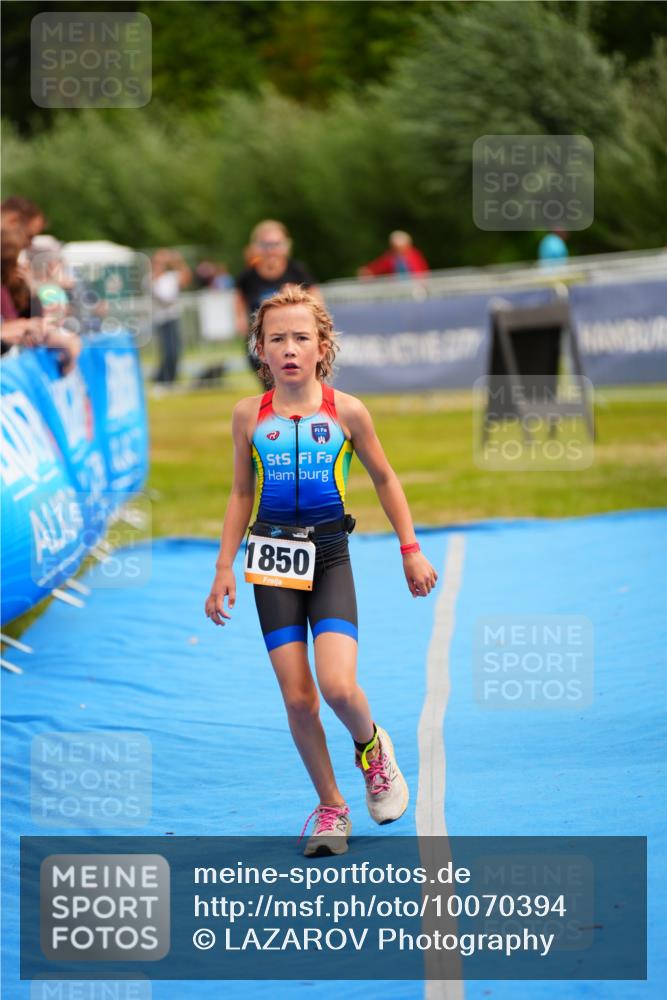 30.08.2026 - Elbe Triathlon Hamburg LAZAROV Photography http://msf.ph/oto/10070394 30.08.2026 12:52:45 Ziel 1705, 1850 meine-sportfotos.de