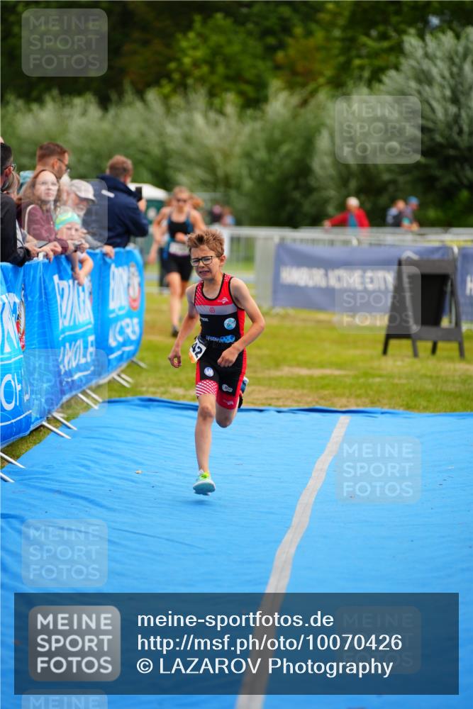 30.08.2026 - Elbe Triathlon Hamburg LAZAROV Photography http://msf.ph/oto/10070426 30.08.2026 12:53:02 Ziel 1755, 1768, 1842 meine-sportfotos.de