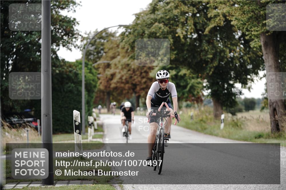 30.08.2026 - Elbe Triathlon Hamburg Michael Burmester http://msf.ph/oto/10070497 30.08.2026 09:55:54 Radfahren 397, 399, 410, 437, 576, 788, 872 meine-sportfotos.de