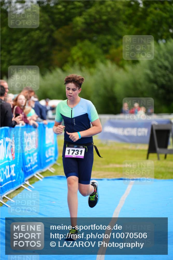 30.08.2026 - Elbe Triathlon Hamburg LAZAROV Photography http://msf.ph/oto/10070506 30.08.2026 12:53:18 Ziel 1731 meine-sportfotos.de