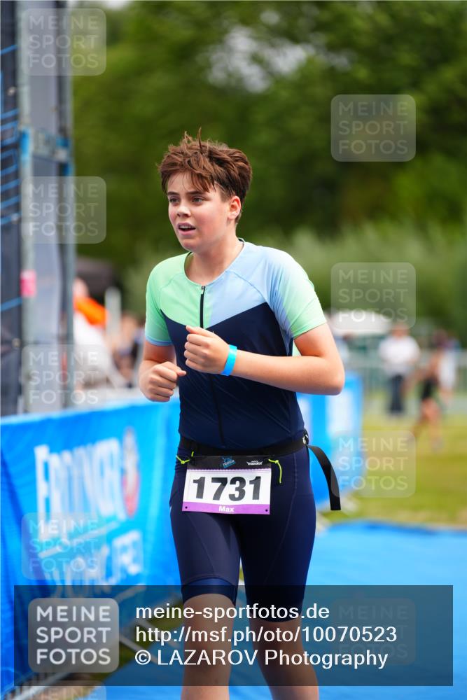 30.08.2026 - Elbe Triathlon Hamburg LAZAROV Photography http://msf.ph/oto/10070523 30.08.2026 12:53:19 Ziel 1731 meine-sportfotos.de