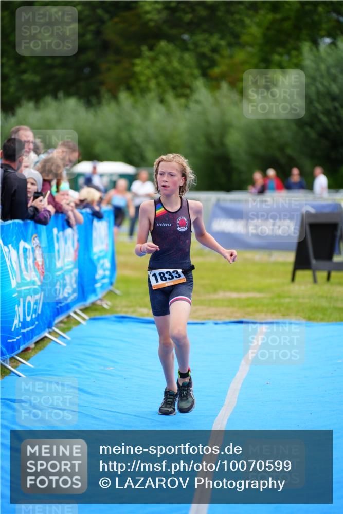 30.08.2026 - Elbe Triathlon Hamburg LAZAROV Photography http://msf.ph/oto/10070599 30.08.2026 12:53:54 Ziel 1761, 1833 meine-sportfotos.de