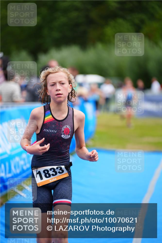30.08.2026 - Elbe Triathlon Hamburg LAZAROV Photography http://msf.ph/oto/10070621 30.08.2026 12:53:56 Ziel 1761, 1833 meine-sportfotos.de