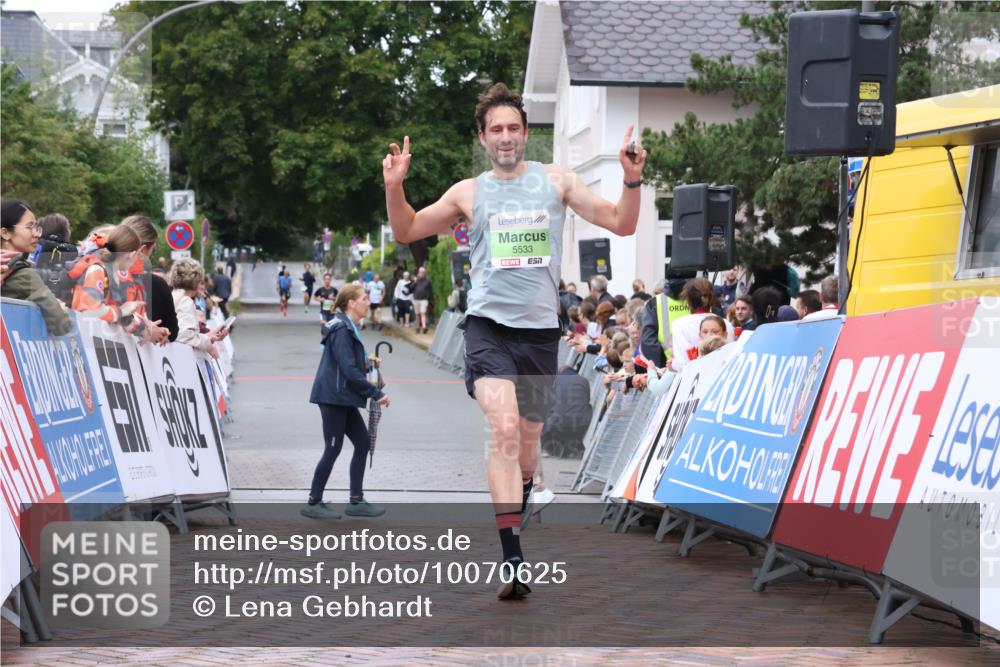 30.08.2026 - Blankeneser Heldenlauf Lena Gebhardt http://msf.ph/oto/10070625 30.08.2026 10:09:22 Ziel 5533 meine-sportfotos.de