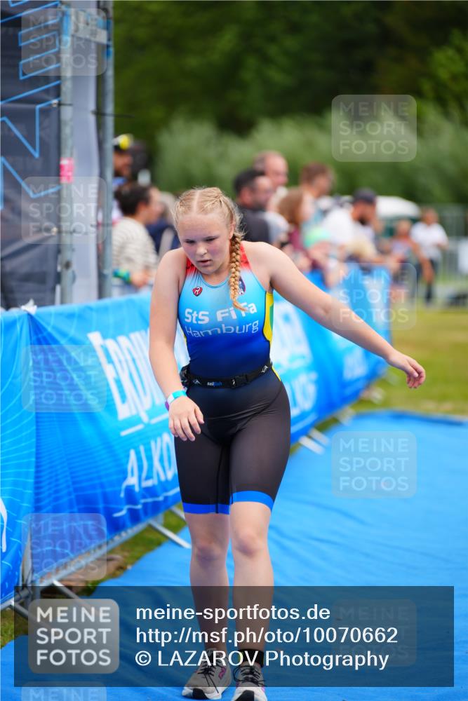 30.08.2026 - Elbe Triathlon Hamburg LAZAROV Photography http://msf.ph/oto/10070662 30.08.2026 12:54:02 Ziel 1761, 1855 meine-sportfotos.de