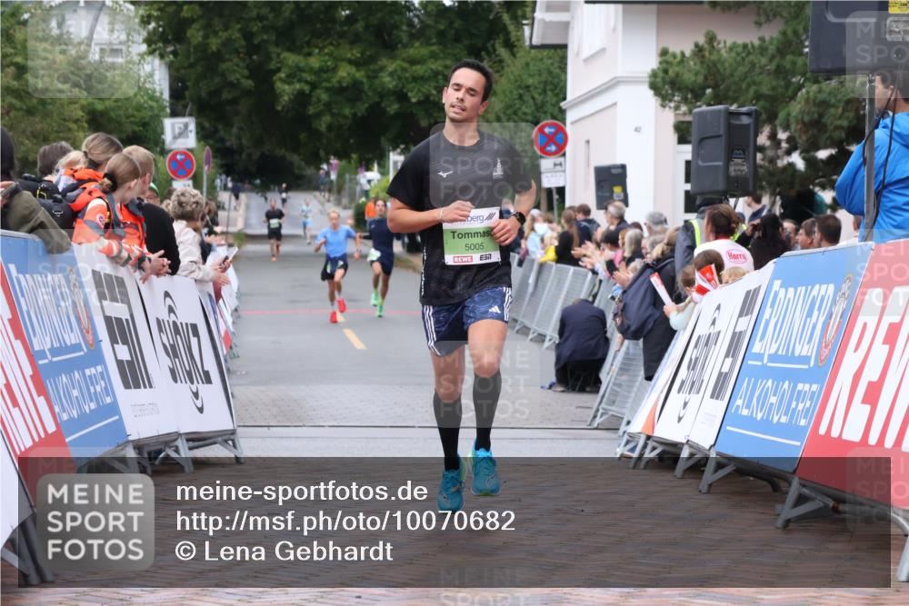 30.08.2026 - Blankeneser Heldenlauf Lena Gebhardt http://msf.ph/oto/10070682 30.08.2026 10:09:35 Ziel 5005 meine-sportfotos.de