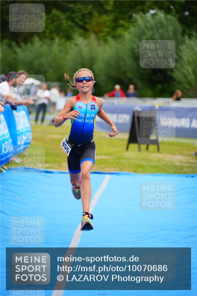 30.08.2026 - Elbe Triathlon Hamburg LAZAROV Photography http://msf.ph/oto/10070686 30.08.2026 12:54:07 Ziel 1855 meine-sportfotos.de