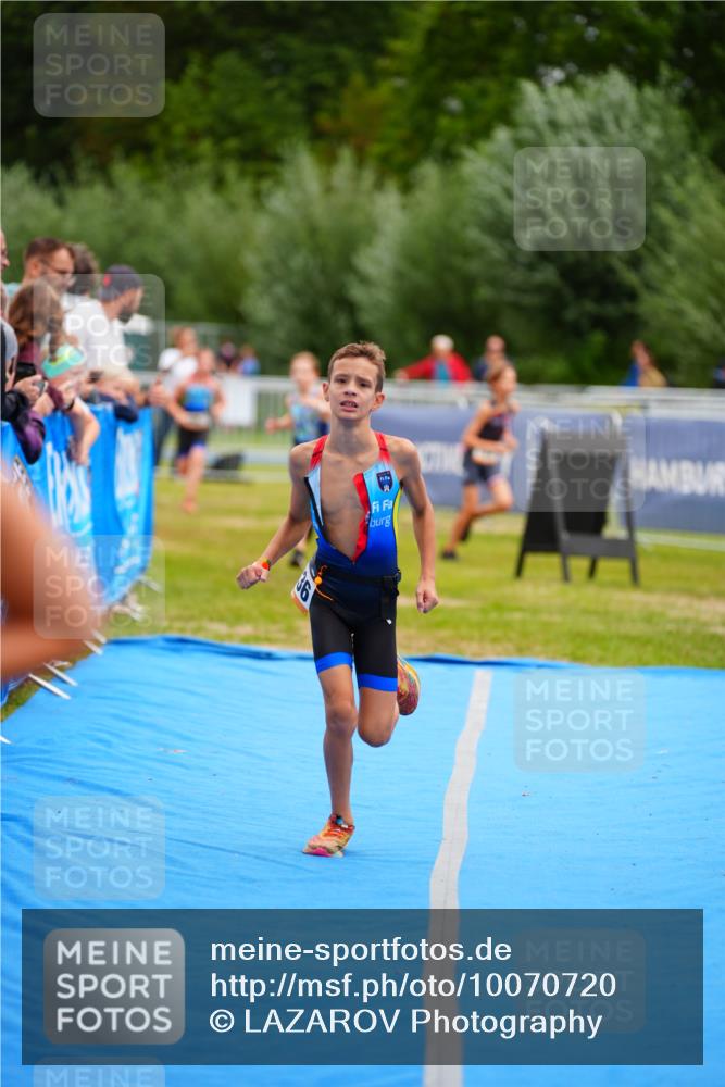 30.08.2026 - Elbe Triathlon Hamburg LAZAROV Photography http://msf.ph/oto/10070720 30.08.2026 12:54:21 Ziel 1758, 1836, 1857, 1864 meine-sportfotos.de