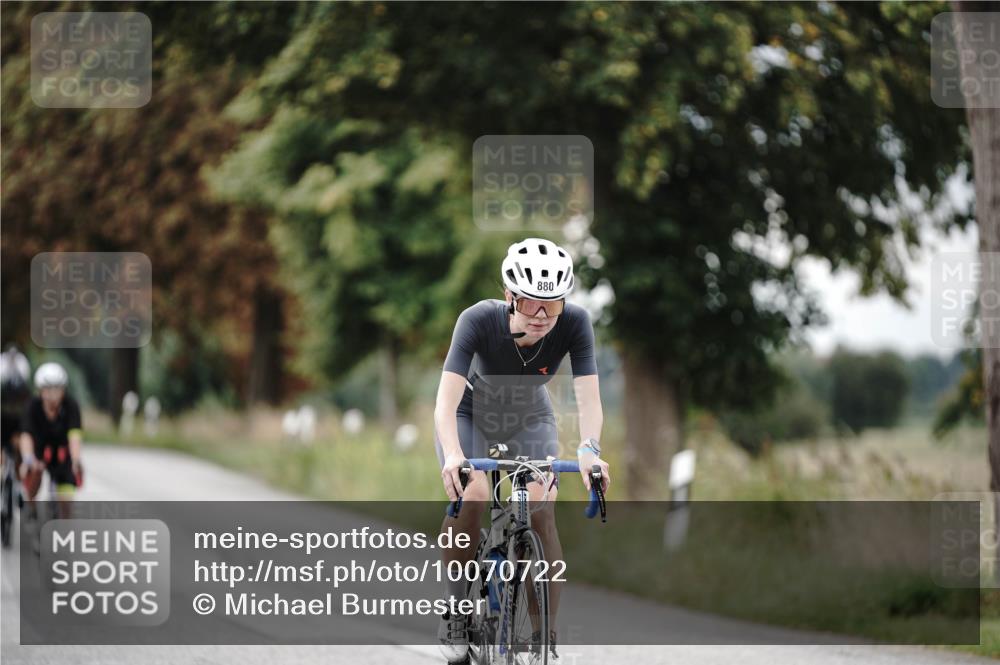30.08.2026 - Elbe Triathlon Hamburg Michael Burmester http://msf.ph/oto/10070722 30.08.2026 09:58:02 Radfahren 423, 611, 838, 880, 944 meine-sportfotos.de