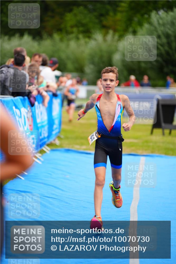30.08.2026 - Elbe Triathlon Hamburg LAZAROV Photography http://msf.ph/oto/10070730 30.08.2026 12:54:21 Ziel 1758, 1836, 1857, 1864 meine-sportfotos.de