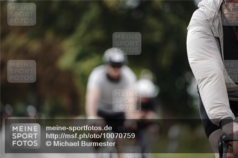 30.08.2026 - Elbe Triathlon Hamburg Michael Burmester http://msf.ph/oto/10070759 30.08.2026 09:58:17 Radfahren 404, 429, 585, 590, 603, 701, 722, 886 meine-sportfotos.de