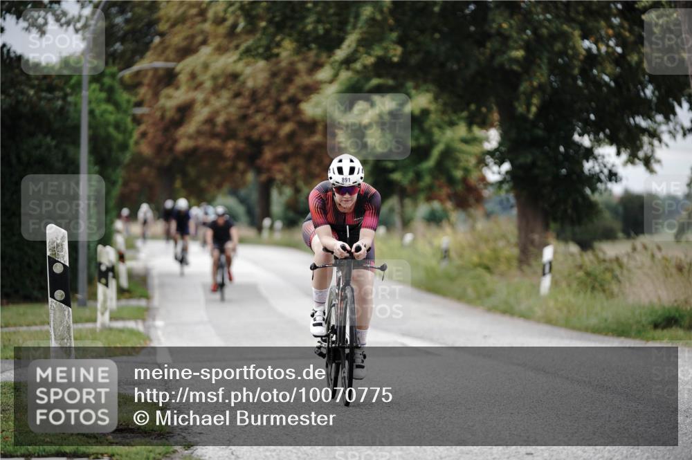 30.08.2026 - Elbe Triathlon Hamburg Michael Burmester http://msf.ph/oto/10070775 30.08.2026 09:58:27 Radfahren 481, 506, 508, 607, 728, 881, 886, 891 meine-sportfotos.de
