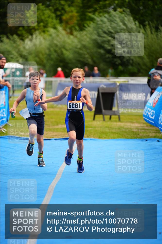 30.08.2026 - Elbe Triathlon Hamburg LAZAROV Photography http://msf.ph/oto/10070778 30.08.2026 12:54:46 Ziel 1839, 1880 meine-sportfotos.de