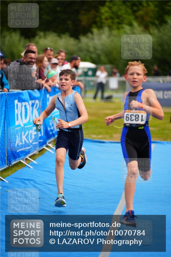 30.08.2026 - Elbe Triathlon Hamburg LAZAROV Photography http://msf.ph/oto/10070784 30.08.2026 12:54:47 Ziel 1839, 1880 meine-sportfotos.de
