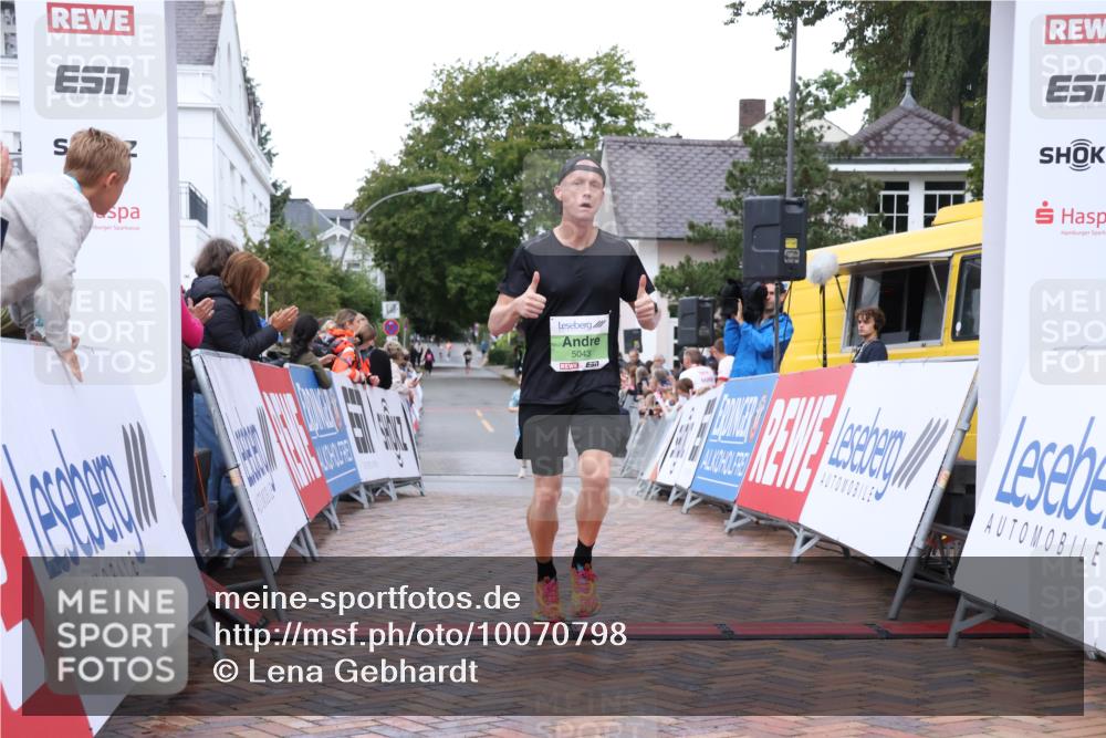 30.08.2026 - Blankeneser Heldenlauf Lena Gebhardt http://msf.ph/oto/10070798 30.08.2026 10:09:55 Ziel 5043 meine-sportfotos.de