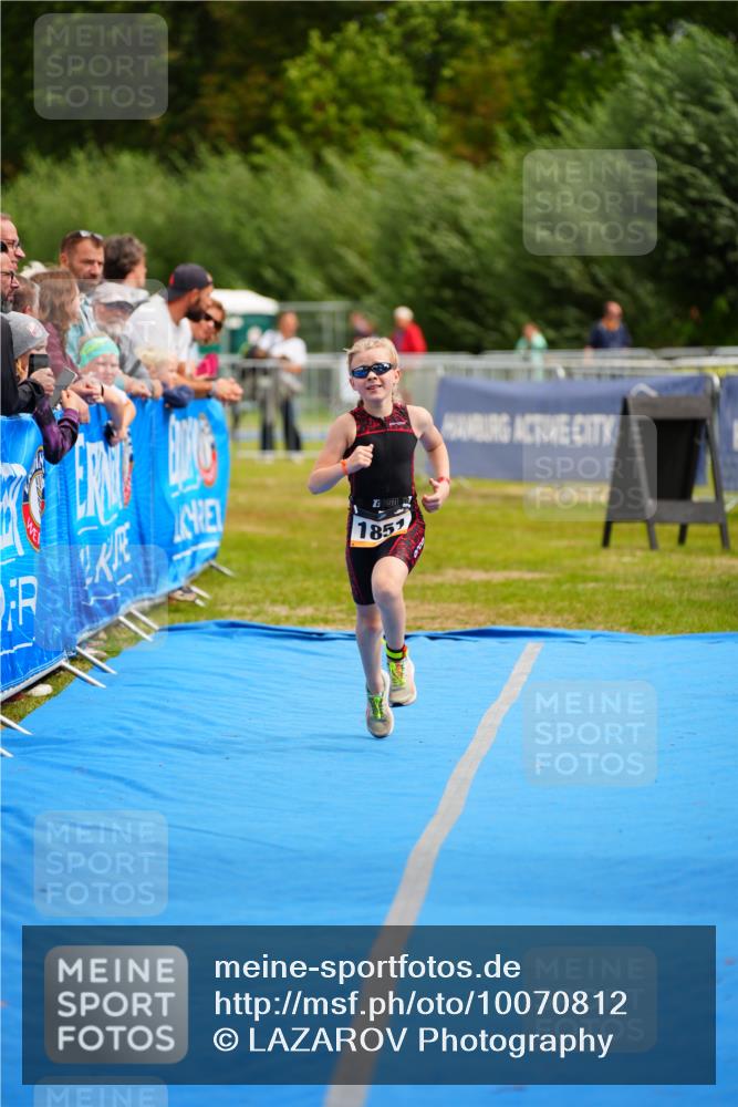30.08.2026 - Elbe Triathlon Hamburg LAZAROV Photography http://msf.ph/oto/10070812 30.08.2026 12:55:01 Ziel 1851 meine-sportfotos.de