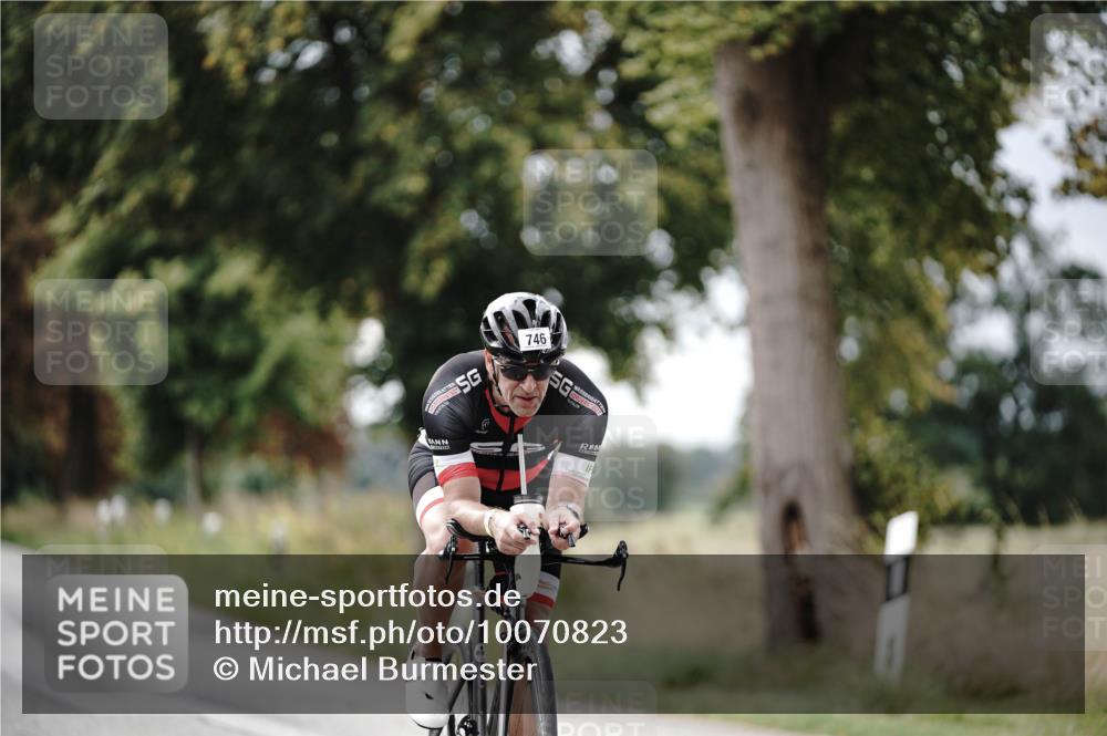 30.08.2026 - Elbe Triathlon Hamburg Michael Burmester http://msf.ph/oto/10070823 30.08.2026 09:58:47 Radfahren 464, 540, 746 meine-sportfotos.de