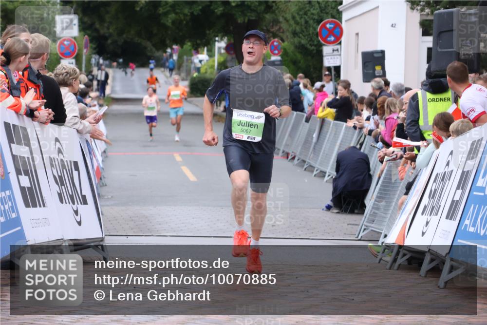 30.08.2026 - Blankeneser Heldenlauf Lena Gebhardt http://msf.ph/oto/10070885 30.08.2026 10:10:20 Ziel 5067 meine-sportfotos.de