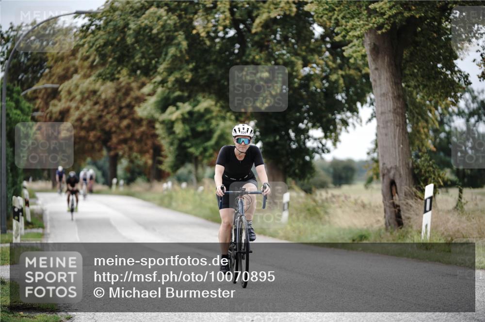 30.08.2026 - Elbe Triathlon Hamburg Michael Burmester http://msf.ph/oto/10070895 30.08.2026 09:59:16 Radfahren 452, 472, 750, 934 meine-sportfotos.de
