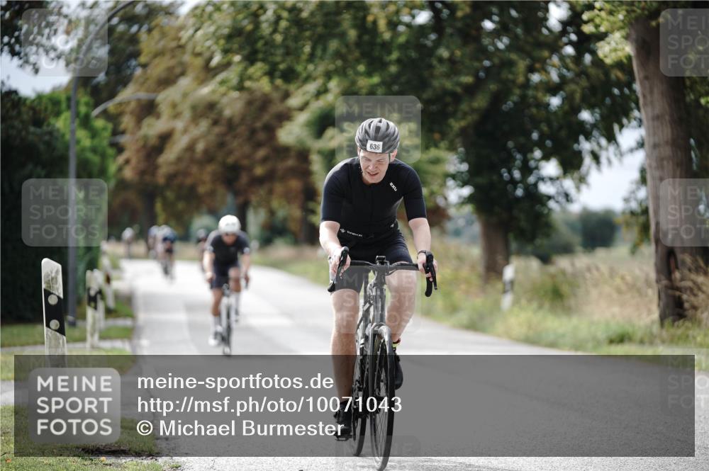 30.08.2026 - Elbe Triathlon Hamburg Michael Burmester http://msf.ph/oto/10071043 30.08.2026 10:01:03 Radfahren 548, 636, 671, 675, 699, 705, 826, 831 meine-sportfotos.de