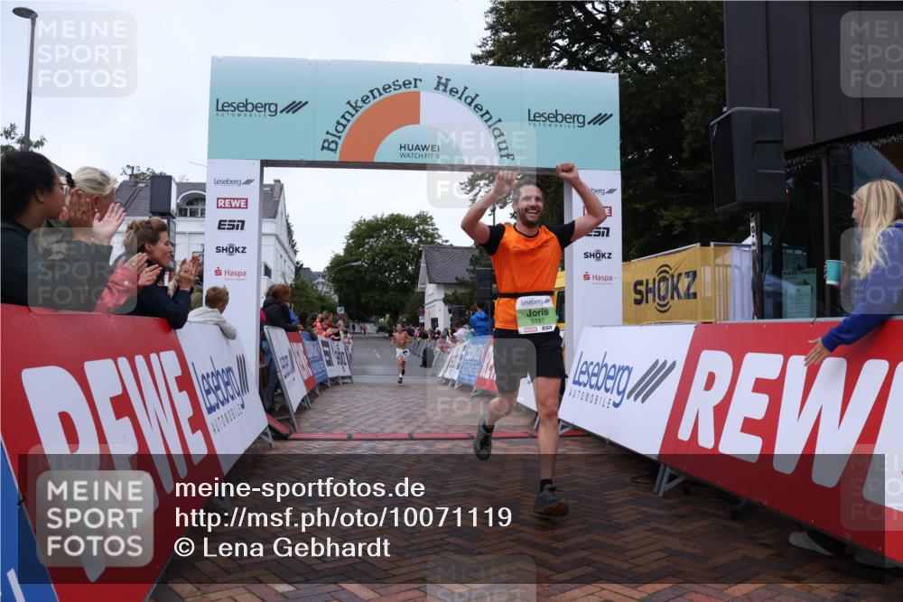 30.08.2026 - Blankeneser Heldenlauf Lena Gebhardt http://msf.ph/oto/10071119 30.08.2026 10:10:45 Ziel 5149, 5797 meine-sportfotos.de