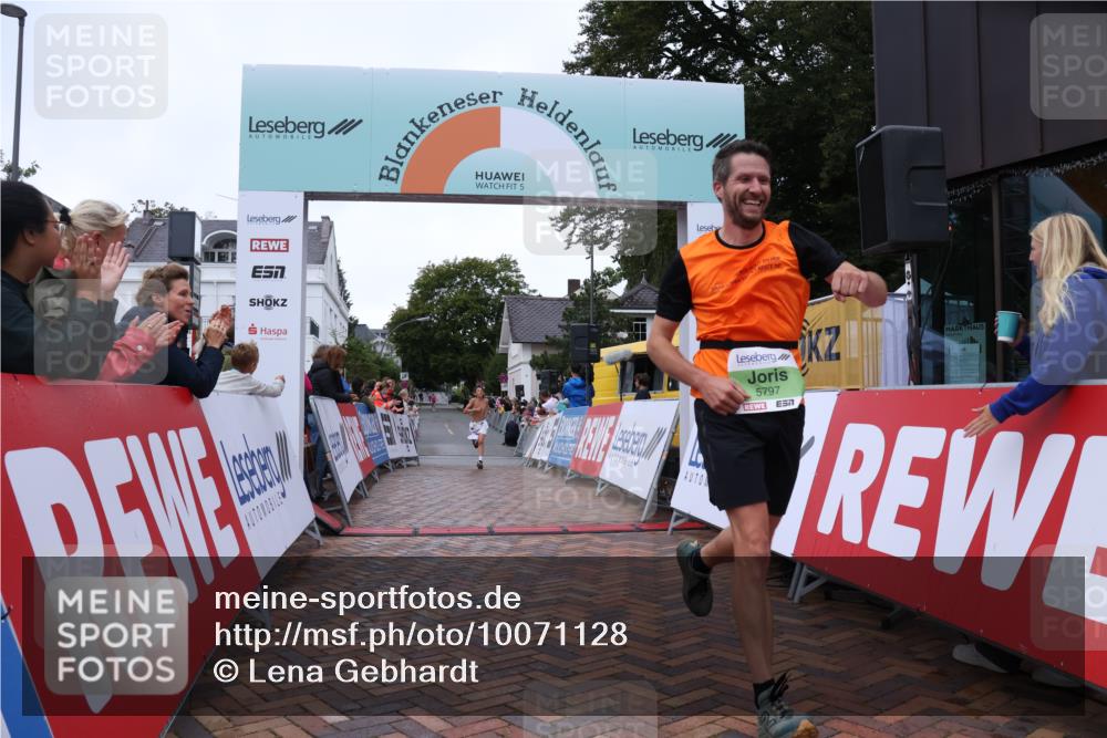 30.08.2026 - Blankeneser Heldenlauf Lena Gebhardt http://msf.ph/oto/10071128 30.08.2026 10:10:45 Ziel 5149, 5797 meine-sportfotos.de